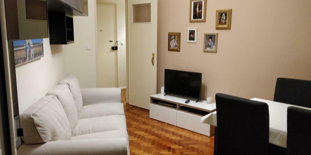 Ferias No Bairro Apartment Lisbon Bagian luar foto